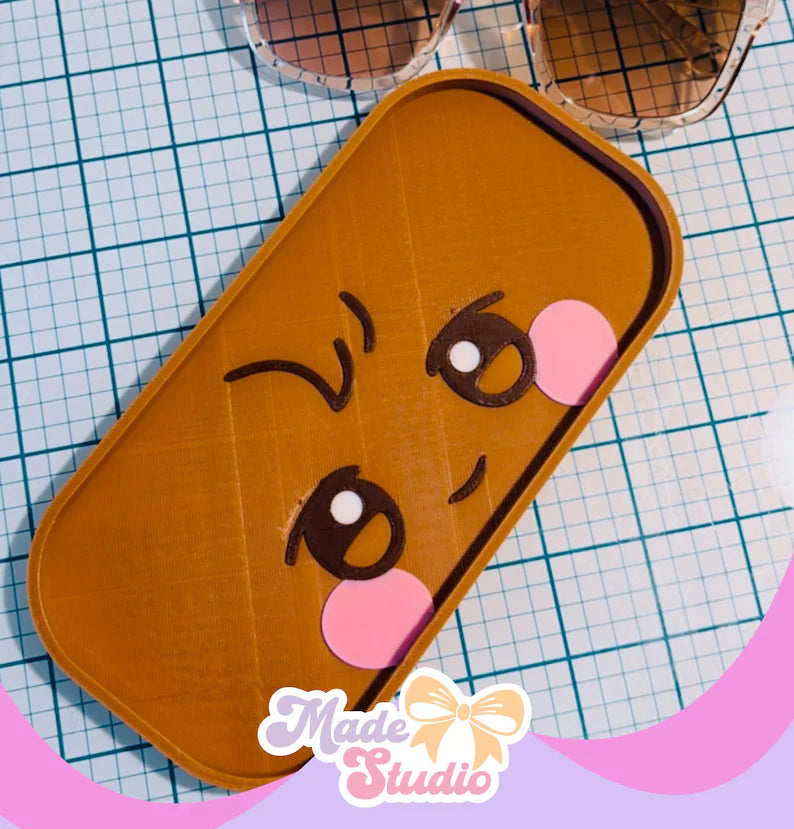 Ateez Sunglasses Holder β 3D Printed K-pop Display | Kawaii Desk Decor for ATINY Fans