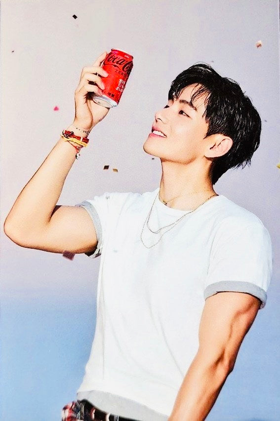 V COCA-COLA PHOTO CARDS